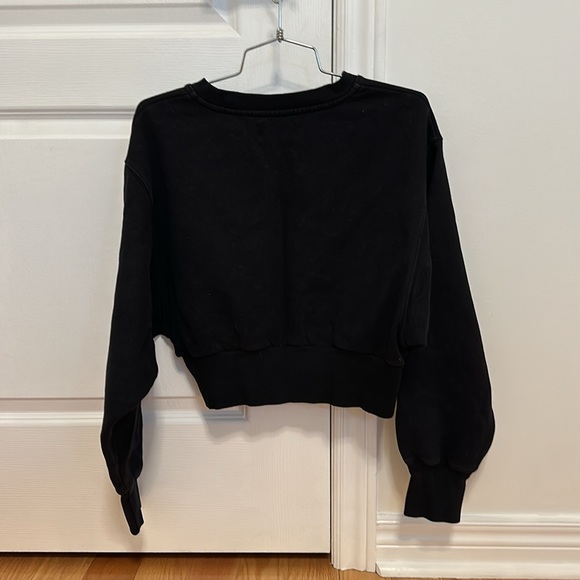 Aritzia TNA Perkins Sweater - Picture 2 of 4
